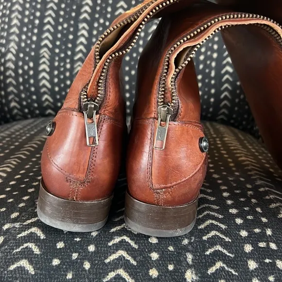 Frye Melissa Button Back Zip Boots