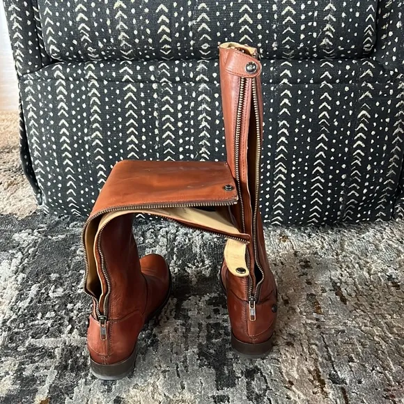 Frye Melissa Button Back Zip Boots