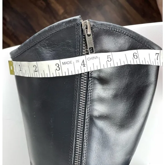 FRYE MELISSA BUTTON INSIDE ZIP Genuine Leather Side Zip Boots NWOT Sz 6