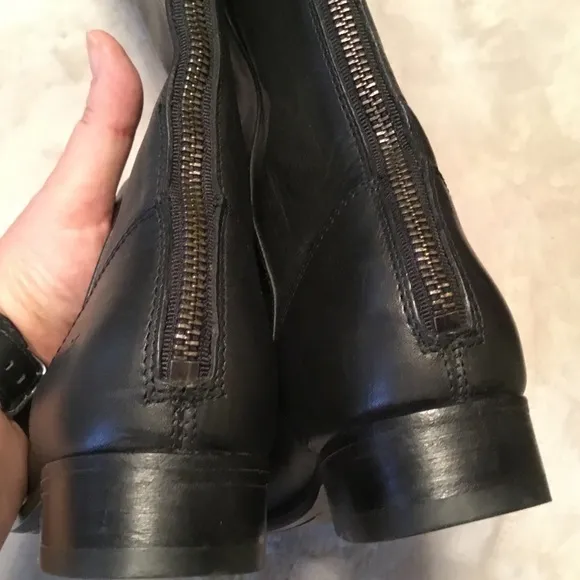 Frye Melissa Stud Black Leather Riding Boots - 6.5