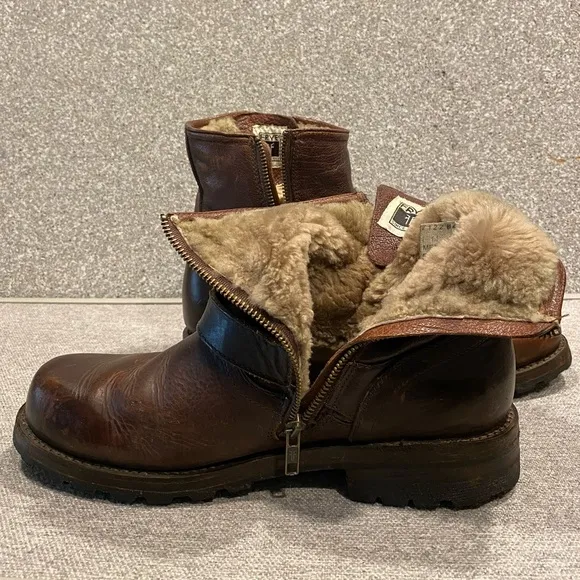 Frye Men's Brown Leather Shearling Boots size 10