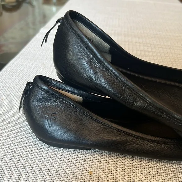 Frye Regina Ballet Flats Black Leather Pointed Toe Slip On Shoes Women Size 6