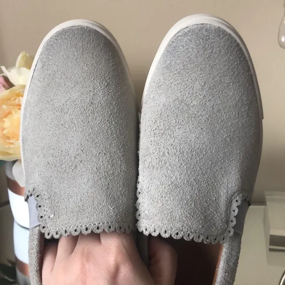 FRYE Suede Ivy Scallop Slip On Shoes Sneakers