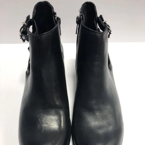 Frye Women’s Carson Belted Black Leather Boots, Size 8.5 M