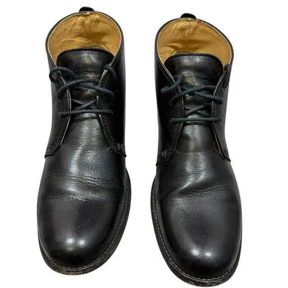 Frye Women’s Phillip Leather Chukka Boots Black 9.5