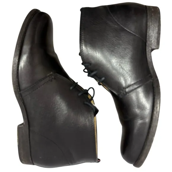 Frye Women’s Phillip Leather Chukka Boots Black 9.5