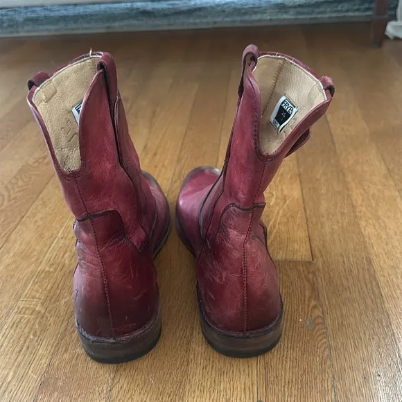 FRYE