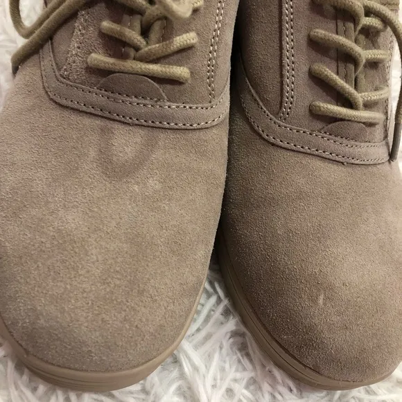 G-Defy by Gravity Defyer Comfort Fit Suede Everyday Diabetic Shoes Tan 9.5