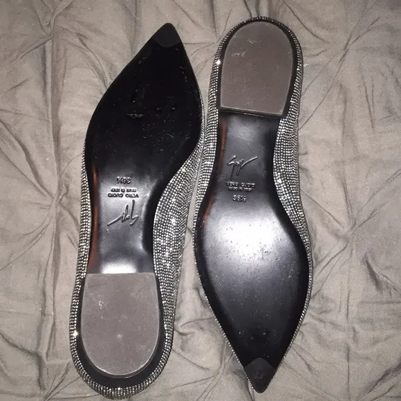 Giuseppe Zanotti 💎LUXURY💎 rhinestone embellished Pointed Toe Flats
