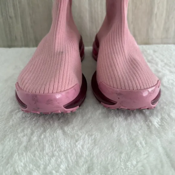 GIVENCHY  Pink Sneakers with Ribbed Knit Upper Size 40 Made in Italy