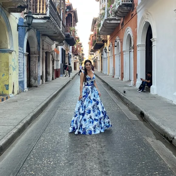Glamour by Terani Couture Sleeveless V-Neck Floral Print Ball Gown
