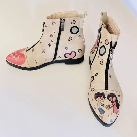 GOBY Women's Size 8.5 EU 39 Sweet Couple Ankle Boots Floral Tan Side Zip $145