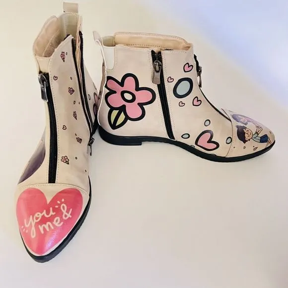 GOBY Women's Size 8.5 EU 39 Sweet Couple Ankle Boots Floral Tan Side Zip $145