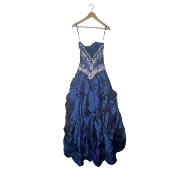 Gorgeous Handmade Formal Prom Dress | 6