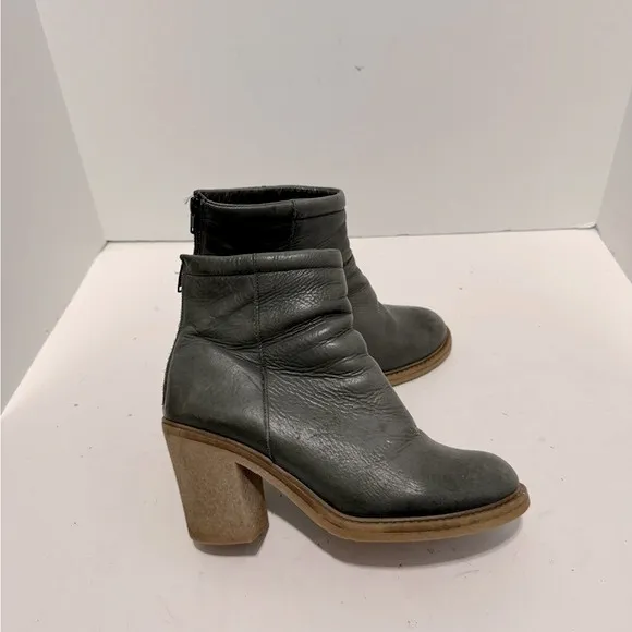 Green Leather Ankle Boots EU 39