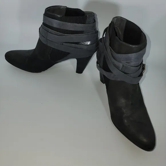 GRYSON Slip On Ankle Boots Women's 39.5 Dark Gray Wrap Leather HEELS Italy