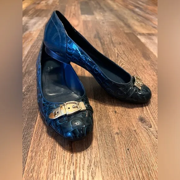 Gucci Blue Horsebit Patent Leather Flats