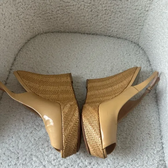Gucci Sophia Nude Vitello leather Wedge Authentic