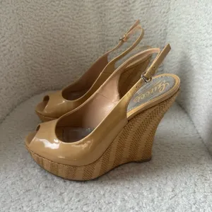 Gucci Sophia Nude Vitello leather Wedge Authentic