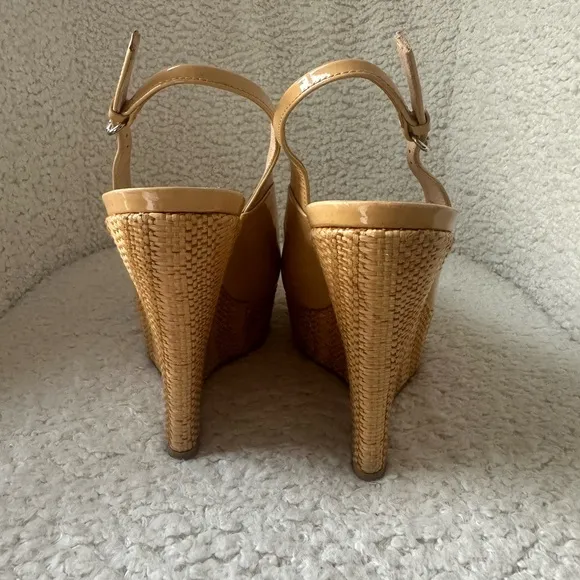 Gucci Sophia Nude Vitello leather Wedge Authentic