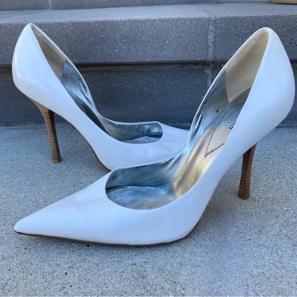 GUESS heels Carrie pumps WHITE LEATHER 9.5 stilettos high heel wedding bridal