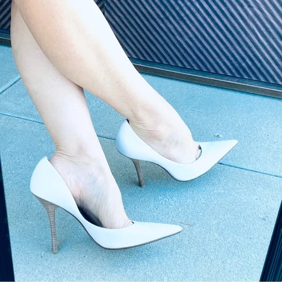 GUESS heels Carrie pumps WHITE LEATHER 9.5 stilettos high heel wedding bridal