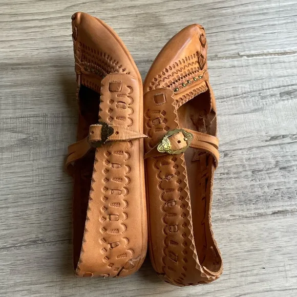 Handmade Leather Maryjane Style Flats Pointed Toe Brass Buckle Tan SZ 6-6.5