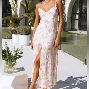 HELLO MOLLY SKIPPING FIELDS MAXI DRESS WHITE