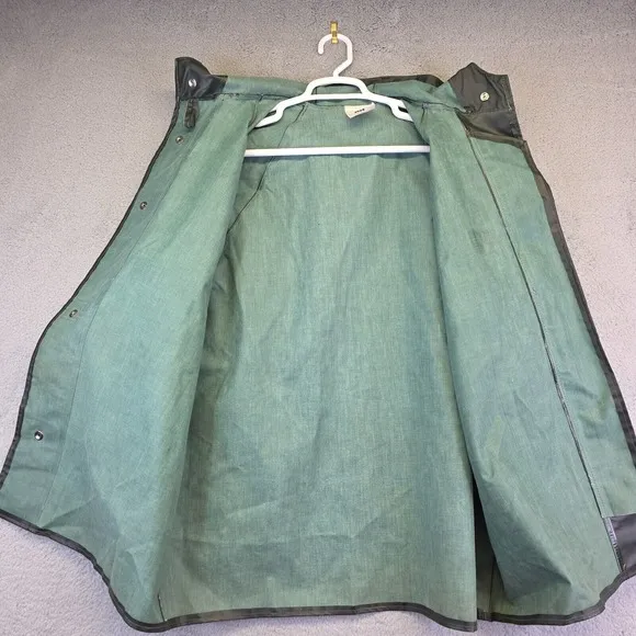 Helly Hansen Rain Coat Men L Green Hooded Waterproof Outdoor Jacket Fishing Boat