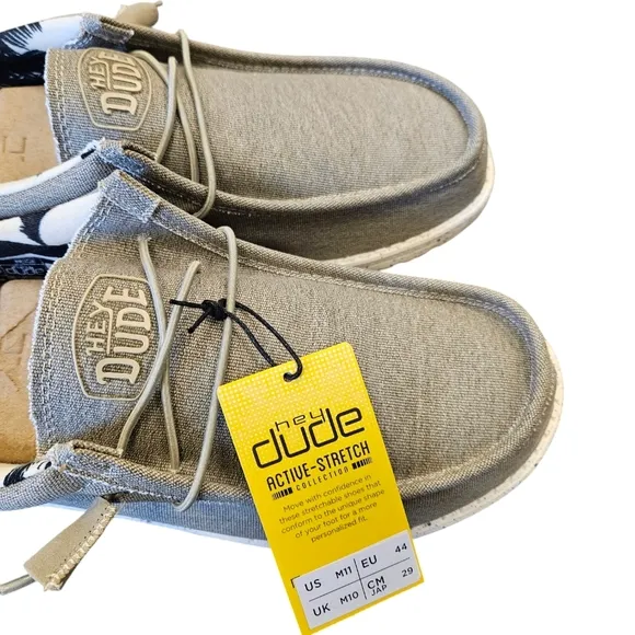 Hey Dude Wally Stretch Canvas Beige Slip-On Casual Shoes NEW