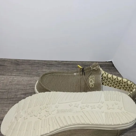 Hey Dude Wally Stretch Tobacco Mens Shoes L Slip On Casual NEW