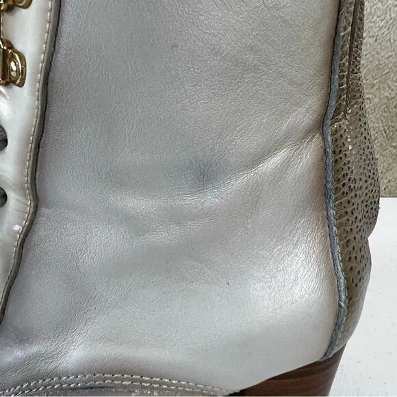 Hispanitas Janeth Cream CapToe Victorian Ankle Boots