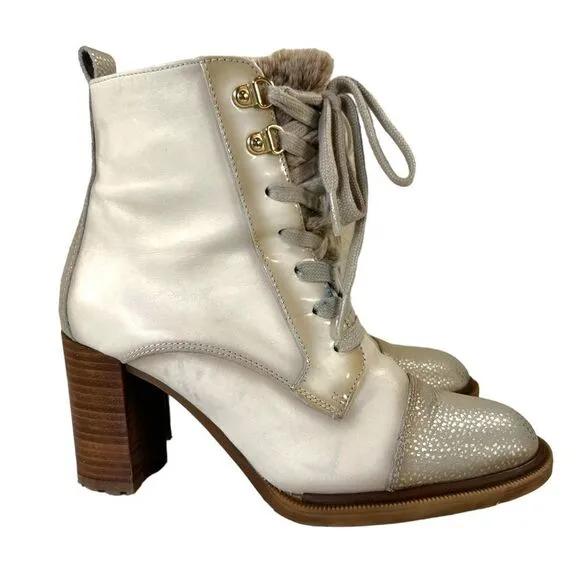 Hispanitas Janeth Cream CapToe Victorian Ankle Boots