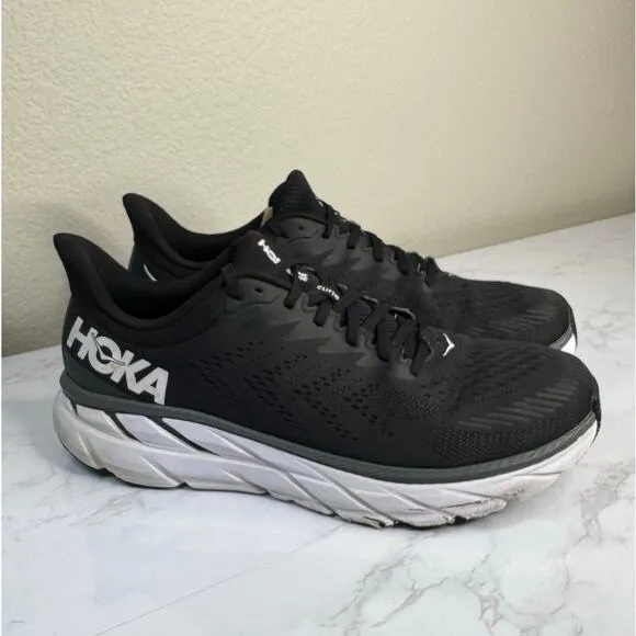 Hoka One One Black Clifton 7 Running Shoes Athletic Shoes Men's 12 Black
