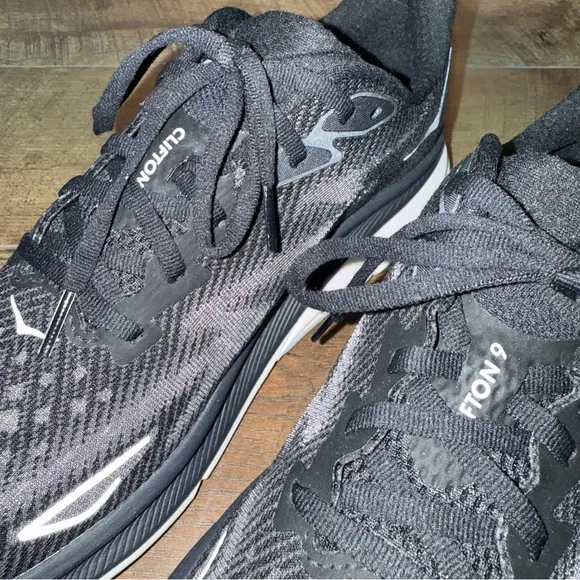 Hoka Women’s Clifton 9 Everyday Black Running Shoes
