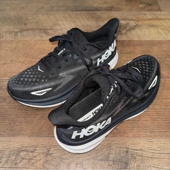 Hoka Women’s Clifton 9 Everyday Black Running Shoes