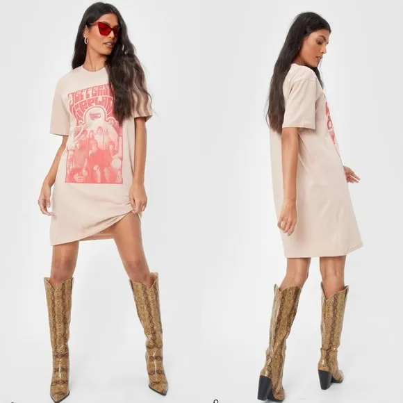🎉HP🎉 ALMOST GONE! Jefferson Airplane Mini Tee Shirt Dress