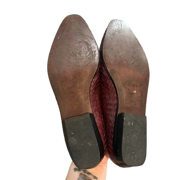 Ipanema Omero Woven Leather Flats in Brown