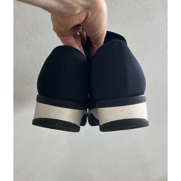 IRI NYC WES Low Top Women's Sneaker Shoes Black White 38.5 7.5 Neoprene Slip On