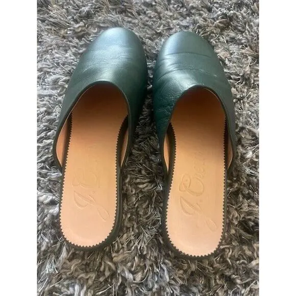 J Crew 6.5 Flats Leather Slip On Slipper Mules Green Round Toe Comfort Shoes