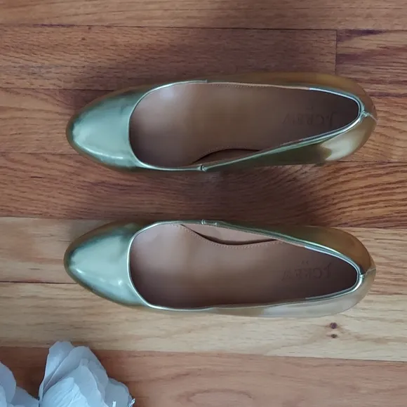 J. Crew Martina Gold Metallic Wedges Size 9 NWOT