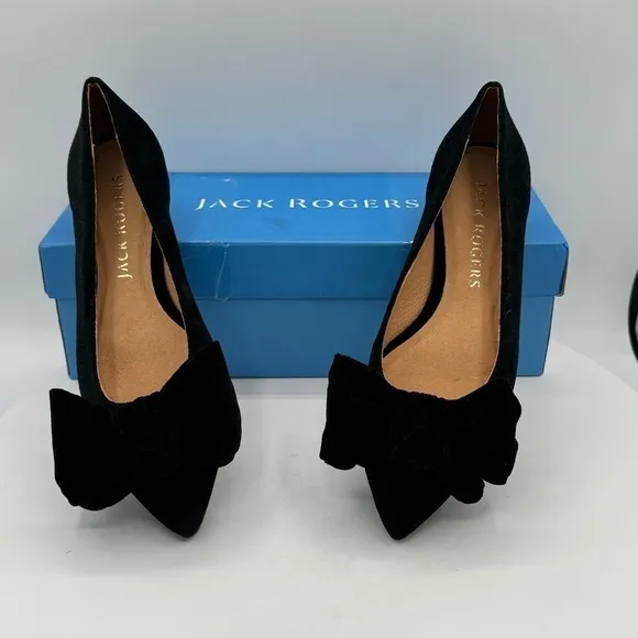 JACK ROGERS HEIDI VELVET LARGE BOW WOMENS FLATS  SIZE 6  COLOR BLACK VELVET  NEW