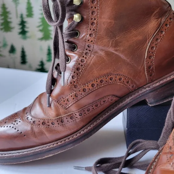 J.CREW LUDLOW LEATHER WING TIP BOOTS.