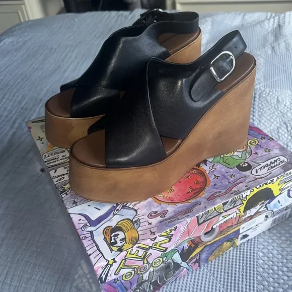 Jeffrey Campbell Fiddle Wedge nwt