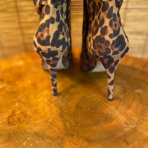 Jessica Simpson Leopard Over the Knee Partial Side Zip Boots Size 8 EUC