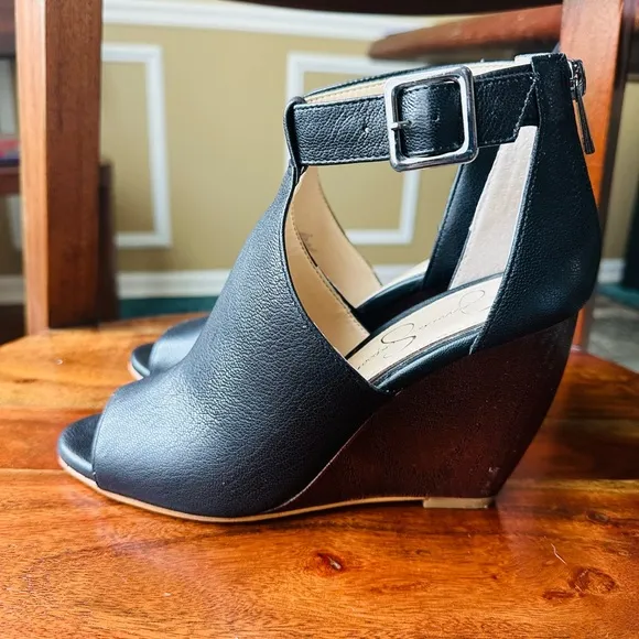 Jessica Simpson Women’s - Black Leather Crimsella Wedge Sandal