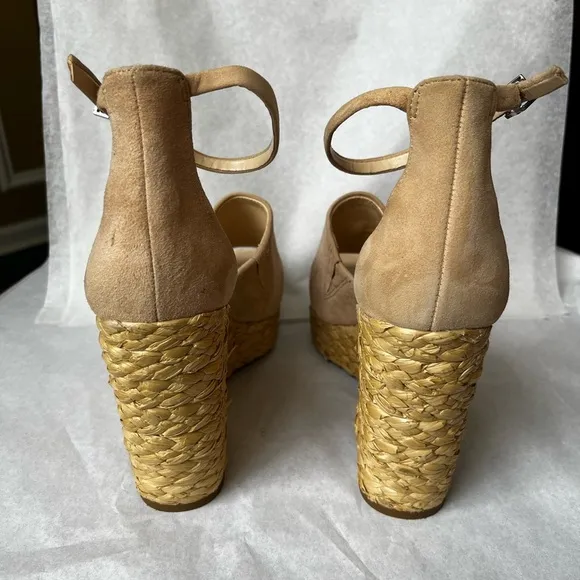 Jessica Simpson Women's SUELLA Sandal SAND DUNE SUEDE Platform Ankle Strap Wedge