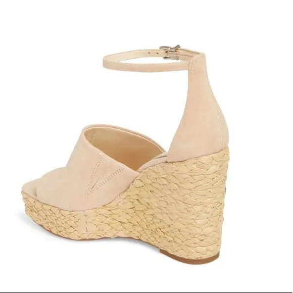 Jessica Simpson Women's SUELLA Sandal SAND DUNE SUEDE Platform Ankle Strap Wedge
