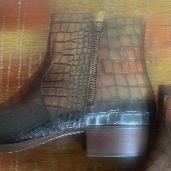 JO GHOST Croc Embossed Leather Side Zip Boots