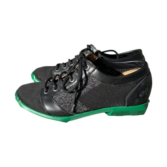 John Fluevog Asteroid Derby Knit Round Toe Men 4 / Women 6 Sneaker
